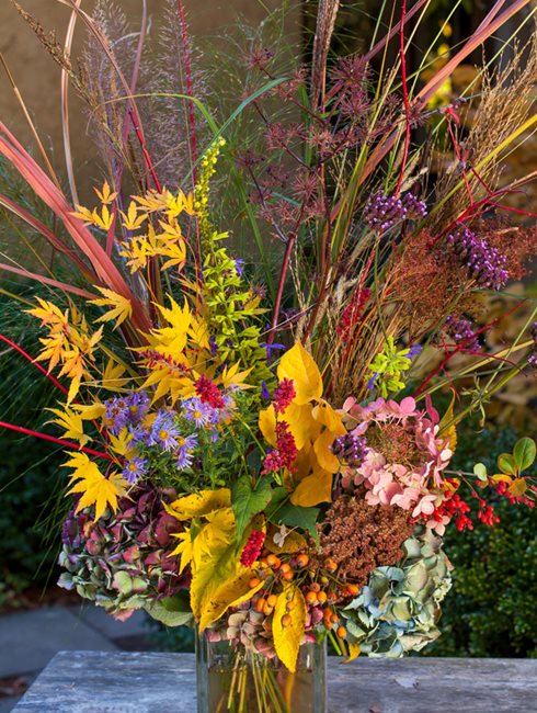 autumn-fall-flower-arrangement-digging-dog-nursery_13070.jpg